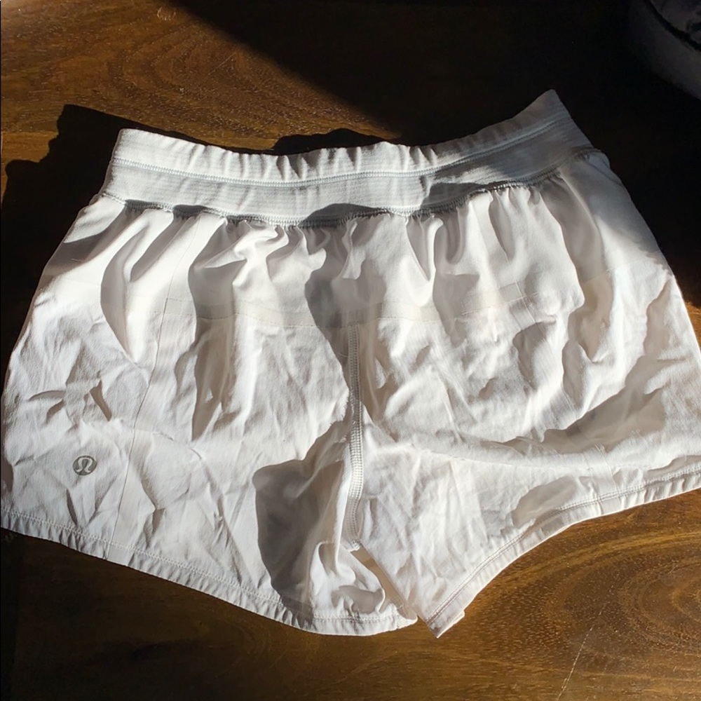 lulu lemon Hotty Hot shorts